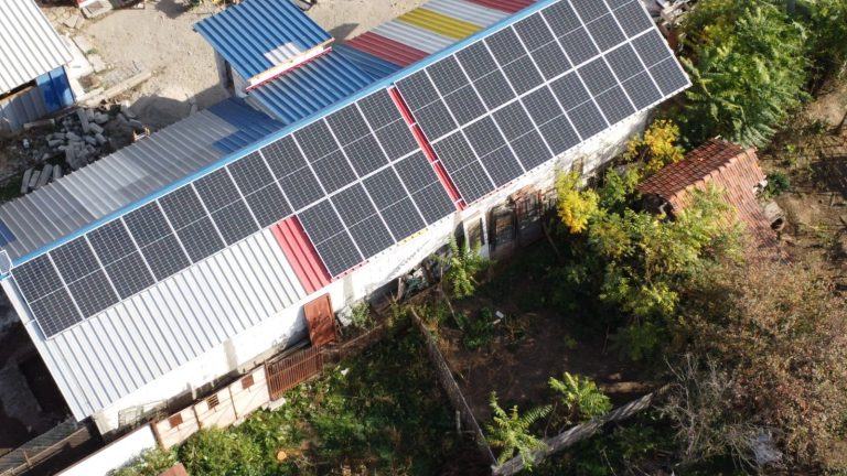 Sistem fotovoltaic 30 kW montat de SolarSud