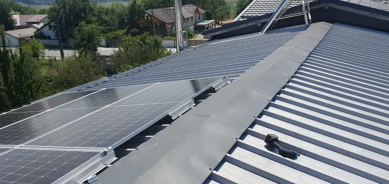 Sistem fotovoltaic 15 kW montat de SolarSud