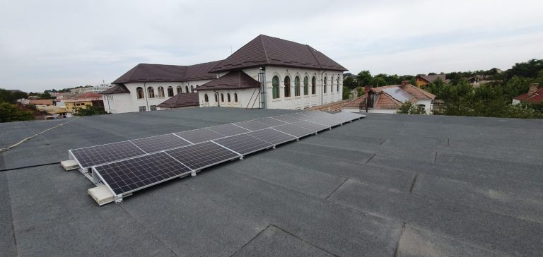 Sistem fotovoltaic 6 kW montat de SolarSud
