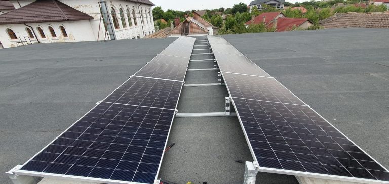 Sistem fotovoltaic 6 kW montat de SolarSud