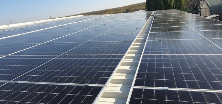 Sistem fotovoltaic 60 kW montat de SolarSud